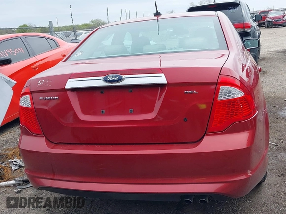 2010 Ford Fusion SEL with VIN 3FAHP0JA0AR118420, listed as a IAAI auction lot 41923325 with 184,891 mi miles. Bid and sale history available at carsss.com. Image 16.