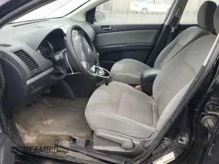 2012 Nissan Sentra SR z VIN 3N1AB6AP7CL637717, wystawiony jako Copart lot #58307055 z przebiegiem 159 833 mil mil oraz Nie do naprawy • Non repairable. Historia ofert i sprzedaży dostępna na DreamBid. Obrazek 7.