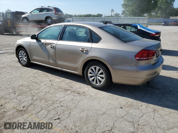 2015 Volkswagen Passat Limited Edition Edition with VIN 1VWAT7A32FC096487, listed as a Copart auction lot 62370505 with 186,517 mi miles and Clean title. Bid and sale history available at DreamBid. Image 2.