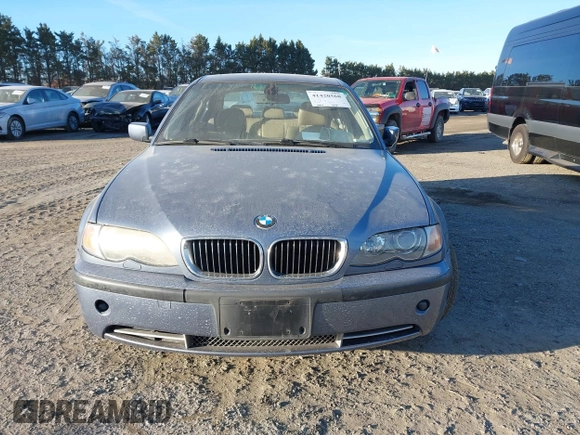 2003 BMW 3 Series 330i with VIN WBAEV53493KM30960, listed as a IAAI auction lot 41420568 with 192,456 mi miles. Bid and sale history available at carsss.com. Image 11.