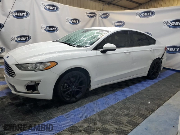 2019 Ford Fusion SE with VIN 3FA6P0HD9KR160433, listed as a Copart auction lot 52127725 with 160,025 mi miles and Clean Title. Bid and sale history available at carsss.com. Image 1.