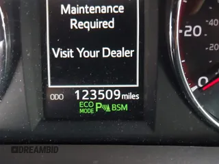 2016 Toyota RAV4 SE с VIN 2T3NFREV6GW272166, выставлен на аукционе IAAI как лот 42371973 с пробегом 123 509 миль миль и . История ставок и продаж доступна на DreamBid. Изображение 15.