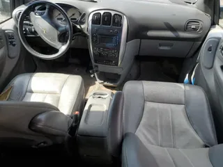 2004 Chrysler Town & Country Touring with VIN 2C4GP54L34R545133, listed as a Copart auction lot 49993615 with 213,684 mi miles and Salvage Title. Bid and sale history available at DreamBid. Image 8.