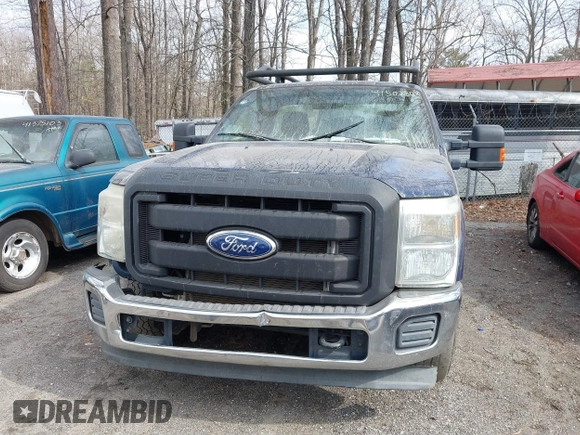 2012 Ford F-250 XL with VIN 1FTBF2A64CEA45925, listed as a IAAI auction lot 41502803 with 372,734 mi miles and . Bid and sale history available at DreamBid. Image 12.