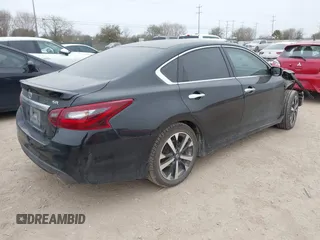 2018 Nissan Altima 2.5 S with VIN 1N4AL3AP5JC226596, listed as a IAAI auction lot 41590913 with 108,632 mi miles. Bid and sale history available at carsss.com. Image 4.