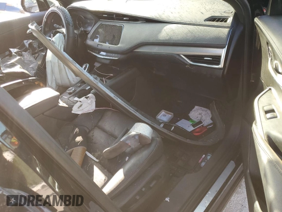 2020 Cadillac XT4 FWD Premium Luxury z VIN 1GYFZCR4XLF070463, wystawiony jako Copart lot #58873345 z przebiegiem 88 406 mil mil oraz Nie do naprawy • Non repairable. Historia ofert i sprzedaży dostępna na DreamBid. Obrazek 8.
