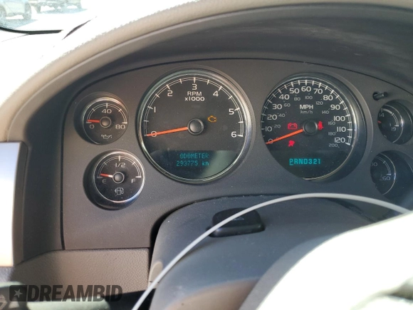 2007 Chevrolet Tahoe LS with VIN 1GNFC13J77J129067, listed as a Copart auction lot 42613505 with 293,775 mi miles and Salvage title. Bid and sale history available at DreamBid. Image 9.