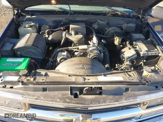 1998 Chevrolet Tahoe with VIN 1GNEK13R4WJ371916, listed as a IAAI auction lot 41689311 with 120,749 mi miles. Bid and sale history available at carsss.com. Image 10.