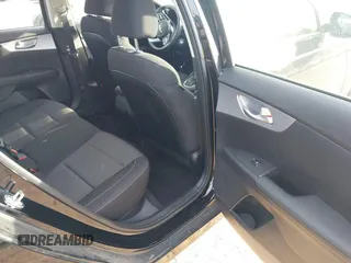 2024 Kia Forte LXS z VIN 3KPF24AD5RE840129, wystawiony jako IAAI lot #41824131 z przebiegiem 4 705 mil mil oraz . Historia ofert i sprzedaży dostępna na DreamBid. Obrazek 8.