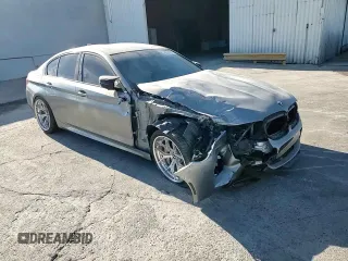 2019 BMW M5 Competition z VIN WBSJF0C58KB285038, wystawiony jako Copart lot #80848684 z przebiegiem 70 304 mil mil oraz Szkoda całkowita • Salvage title. Historia ofert i sprzedaży dostępna na DreamBid. Obrazek 11.