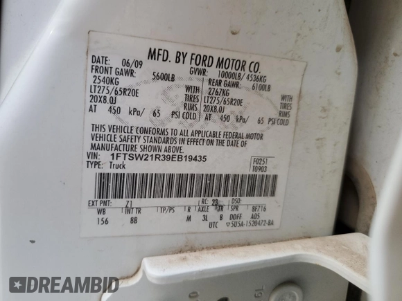 2009 Ford F-250 XL with VIN 1FTSW21R39EB19435, listed as a Copart auction lot 49723815 with 164,301 mi miles and Salvage title. Bid and sale history available at DreamBid. Image 12.