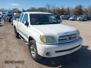 2004 Toyota Tundra SR5 with VIN 5TBRN34114S440642, listed as a IAAI auction lot 41530184 with 289,821 mi miles and . Bid and sale history available at DreamBid. Image 1.