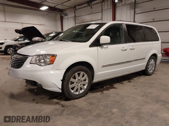 2014 Chrysler Town & Country Touring with VIN 2C4RC1BG1ER209212, listed as a IAAI auction lot 41931026 with 170,256 mi miles and . Bid and sale history available at DreamBid. Image 2.