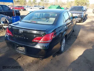 2008 Toyota Avalon XL with VIN 4T1BK36BX8U264663, listed as a IAAI auction lot 41984309 with 92,177 mi miles. Bid and sale history available at carsss.com. Image 4.