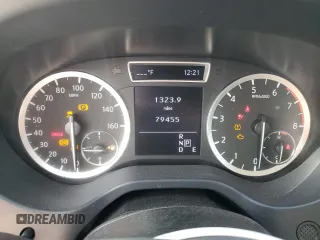 2017 Infiniti QX30 z VIN SJKCH5CP2HA032690, wystawiony jako Copart lot #51528025 z przebiegiem 79 455 mil mil oraz Szkoda całkowita • Salvage title. Historia ofert i sprzedaży dostępna na DreamBid. Obrazek 9.