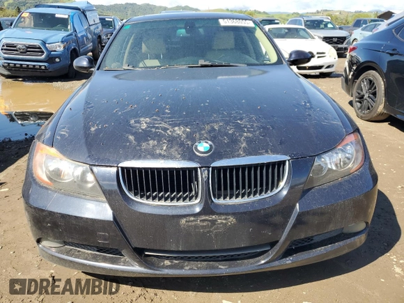 2008 BMW 3 Series 328i z VIN WBAVA37528NL47251, wystawiony jako Copart lot #51368055 z przebiegiem 166 984 mil mil oraz Szkoda całkowita • Salvage title. Historia ofert i sprzedaży dostępna na DreamBid. Obrazek 5.