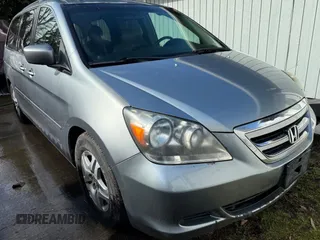 2006 Honda Odyssey EX-L z VIN 5FNRL38706B096126, wystawiony jako Copart lot #66772455 z przebiegiem 222 843 mil mil oraz Czysty tytuł • Clean title. Historia ofert i sprzedaży dostępna na DreamBid. Obrazek 1.