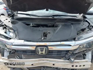2019 Honda Ridgeline RTL-E with VIN 5FPYK3F73KB006244, listed as a IAAI auction lot 42167460 with 53,498 mi miles and . Bid and sale history available at DreamBid. Image 10.