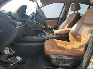 2015 BMW X4 xDrive28i z VIN 5UXXW3C52F0F89245, wystawiony jako Copart lot #54756825 z przebiegiem 174 277 mil mil oraz Tytuł czysty. Historia ofert i sprzedaży dostępna na DreamBid. Obrazek 7.