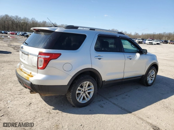 2014 Ford Explorer XLT with VIN 1FM5K8D80EGA20113, listed as a Copart auction lot 52195855 with 167,808 mi miles and Salvage Title. Bid and sale history available at carsss.com. Image 3.