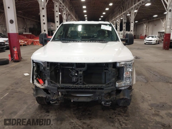 2019 Ford F-250 XL with VIN 1FDBF2A67KED43220, listed as a IAAI auction lot 41530151 with 65,176 mi miles and . Bid and sale history available at DreamBid. Image 12.