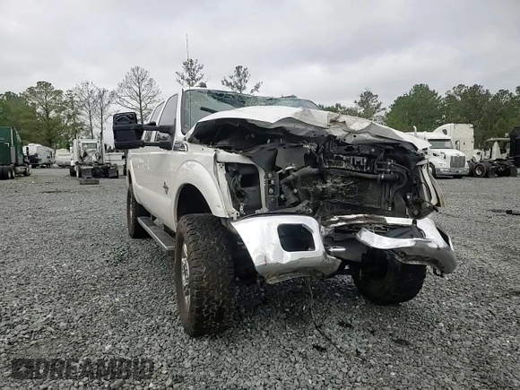 2016 Ford F-350 Platinum z VIN 1FT8W3BTXGEB92969, wystawiony jako Copart lot #56999755 z przebiegiem 196 002 mil mil oraz Szkoda całkowita • Salvage title. Historia ofert i sprzedaży dostępna na DreamBid. Obrazek 14.