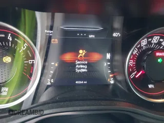 2022 Dodge Challenger GT z VIN 2C3CDZJG2NH188111, wystawiony jako IAAI lot #41859416 z przebiegiem 40 264 mil mil oraz . Historia ofert i sprzedaży dostępna na DreamBid. Obrazek 7.