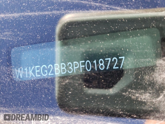 2023 Mercedes-Benz EQE 350+ z VIN W1KEG2BB3PF018727, wystawiony jako Copart lot #71874343 z przebiegiem Nie podano mil oraz . Historia ofert i sprzedaży dostępna na DreamBid. Obrazek 13.