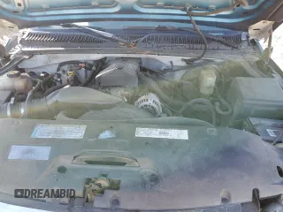 2000 GMC New Sierra 1500 SLE with VIN 2GTEK19T8Y1250220, listed as a Copart auction lot 49638885 with 345,567 mi miles and Salvage Title. Bid and sale history available at carsss.com. Image 11.