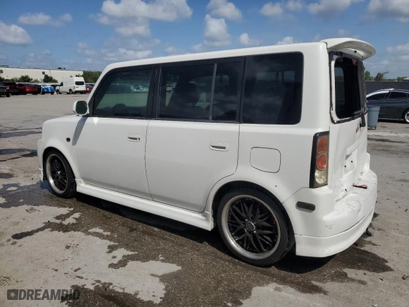 2004 Scion xB with VIN JTLKT324340167884, listed as a Copart auction lot 52494435 with 157,671 mi miles and Salvage Title. Bid and sale history available at carsss.com. Image 2.