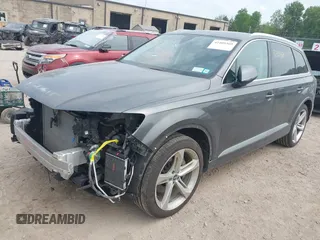 2019 Audi Q7 Prestige with VIN WA1VAAF78KD025828, listed as a IAAI auction lot 42409369 with 92,834 mi miles and . Bid and sale history available at DreamBid. Image 18.