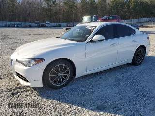 2018 Alfa Romeo Giulia z VIN ZARFAEBN8J7565396, wystawiony jako Copart lot #46655995 z przebiegiem 90 820 mil mil oraz Czysty tytuł • Clean title. Historia ofert i sprzedaży dostępna na DreamBid. Obrazek 1.