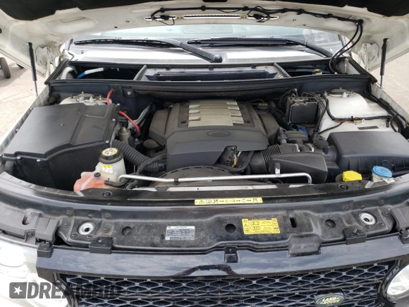 2009 Land Rover Range Rover HSE z VIN SALMF15459A304636, wystawiony jako Copart lot #61156084 z przebiegiem 121 479 mil mil oraz Szkoda całkowita • Salvage title. Historia ofert i sprzedaży dostępna na DreamBid. Obrazek 12.