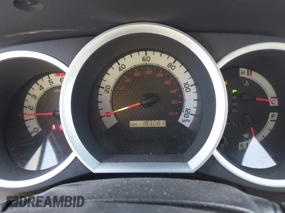 2015 Toyota Tacoma with VIN 3TMLU4EN5FM182720, listed as a IAAI auction lot 42555728 with 183,081 mi miles and . Bid and sale history available at DreamBid. Image 7.