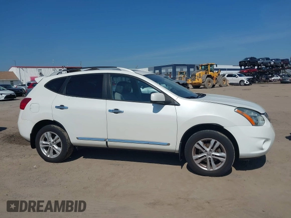 2013 Nissan Rogue S with VIN JN8AS5MT7DW029213, listed as a IAAI auction lot 41673052 with 179,970 mi miles and . Bid and sale history available at carsss.com. Image 13.