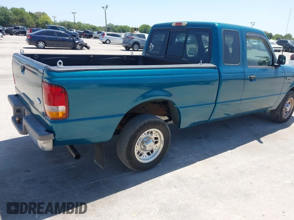 1995 Ford Ranger XL with VIN 1FTCR14A7SPA27802, listed as a IAAI auction lot 42020196 with 169,203 mi miles. Bid and sale history available at carsss.com. Image 4.