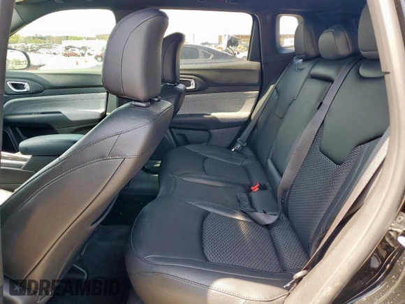 2025 Jeep Compass Latitude z VIN 3C4NJDBN9ST515927, wystawiony jako Copart lot #50828755 z przebiegiem 11 454 mil mil oraz Szkoda całkowita • Salvage title. Historia ofert i sprzedaży dostępna na DreamBid. Obrazek 11.