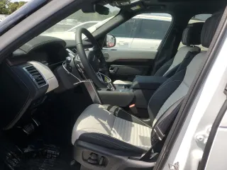 2024 Land Rover Discovery with VIN SALRL2EX9R2492442, listed as a Copart auction lot 66367054 with 2,104 mi miles and Salvage Title. Bid and sale history available at DreamBid. Image 7.