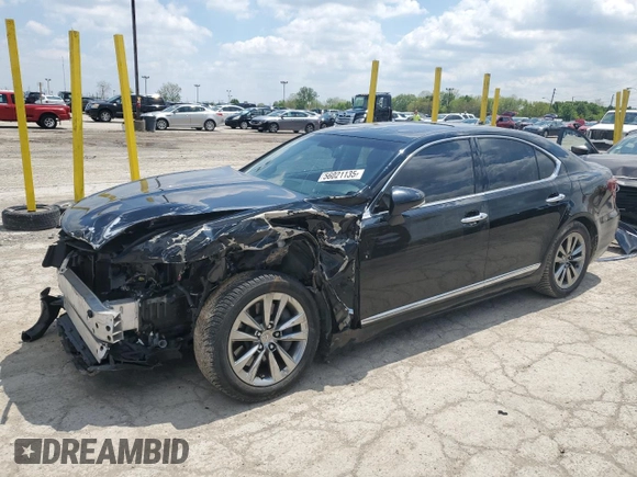 2013 Lexus LS 460 z VIN JTHCL5EF0D5019427, wystawiony jako Copart lot #56021135 z przebiegiem 95 609 mil mil oraz Szkoda całkowita • Salvage title. Historia ofert i sprzedaży dostępna na DreamBid. Obrazek 1.