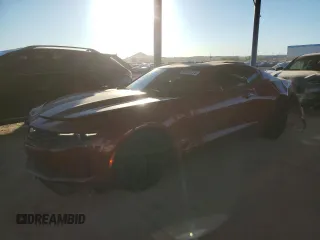 2019 Chevrolet Camaro 1LT with VIN 1G1FB1RS9K0132930, listed as a Copart auction lot 87243724 with 92,528 mi miles and Salvage Title. Bid and sale history available at carsss.com. Image 1.