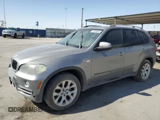 2008 BMW X5 3.0si with VIN 5UXFE43568L003925, listed as a Copart auction lot 52939045 with 129,391 mi miles and Clean Title. Bid and sale history available at carsss.com. Image 1.