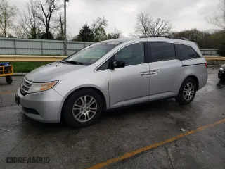 2011 Honda Odyssey EX-L with VIN 5FNRL5H62BB098148, listed as a Copart auction lot 50971955 with 257,103 mi miles and Salvage Title. Bid and sale history available at carsss.com. Image 1.