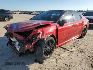 2021 Toyota Camry XSE z VIN 4T1K61AK5MU493021, wystawiony jako Copart lot #44588555 z przebiegiem 74 816 mil mil oraz Szkoda całkowita • Salvage title. Historia ofert i sprzedaży dostępna na DreamBid. Obrazek 1.