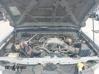 2002 Nissan Frontier XE z VIN 1N6ED26YX2C353086, wystawiony jako IAAI lot #41821399 z przebiegiem 192 027 mil mil oraz . Historia ofert i sprzedaży dostępna na DreamBid. Obrazek 10.