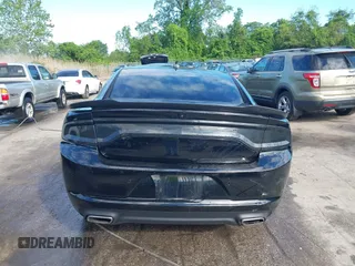 2023 Dodge Charger SXT z VIN 2C3CDXBG6PH598948, wystawiony jako IAAI lot #42171370 z przebiegiem 22 914 mil mil oraz . Historia ofert i sprzedaży dostępna na DreamBid. Obrazek 16.