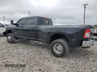 2019 Ram 3500 Tradesman with VIN 3C63RRGL7KG578450, listed as a Copart auction lot 62530884 with 158,060 mi miles and Salvage Title. Bid and sale history available at carsss.com. Image 2.