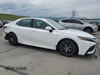 2023 Toyota Camry SE z VIN 4T1G11AK2PU722215, wystawiony jako Copart lot #58623895 z przebiegiem 39 968 mil mil oraz Szkoda całkowita • Salvage title. Historia ofert i sprzedaży dostępna na DreamBid. Obrazek 4.