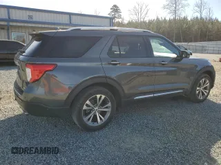 2020 Ford Explorer Platinum with VIN 1FM5K8HC0LGB33667, listed as a Copart auction lot 47372285 with 37,646 mi miles and Salvage Title. Bid and sale history available at carsss.com. Image 3.