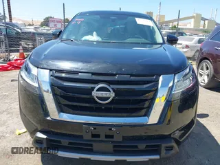 2024 Nissan Pathfinder SL с VIN 5N1DR3CA2RC208076, выставлен на аукционе IAAI как лот 42526137 с пробегом 12 692 миль миль и . История ставок и продаж доступна на DreamBid. Изображение 13.