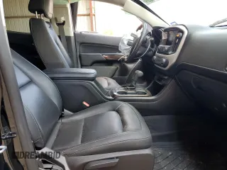 2021 GMC Canyon 2WD Elevation with VIN 1GTG5CENXM1184367, listed as a Copart auction lot 71882084 with 0 mi miles and Salvage Title. Bid and sale history available at carsss.com. Image 7.